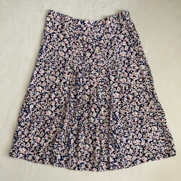 Hobbs London | Flowy Lightweight Pleated Floral Print Midi Skirt Pink Blue (10) - Picture 1 of 16